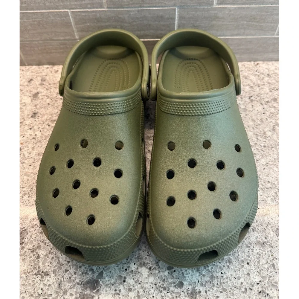 CROCS brand item